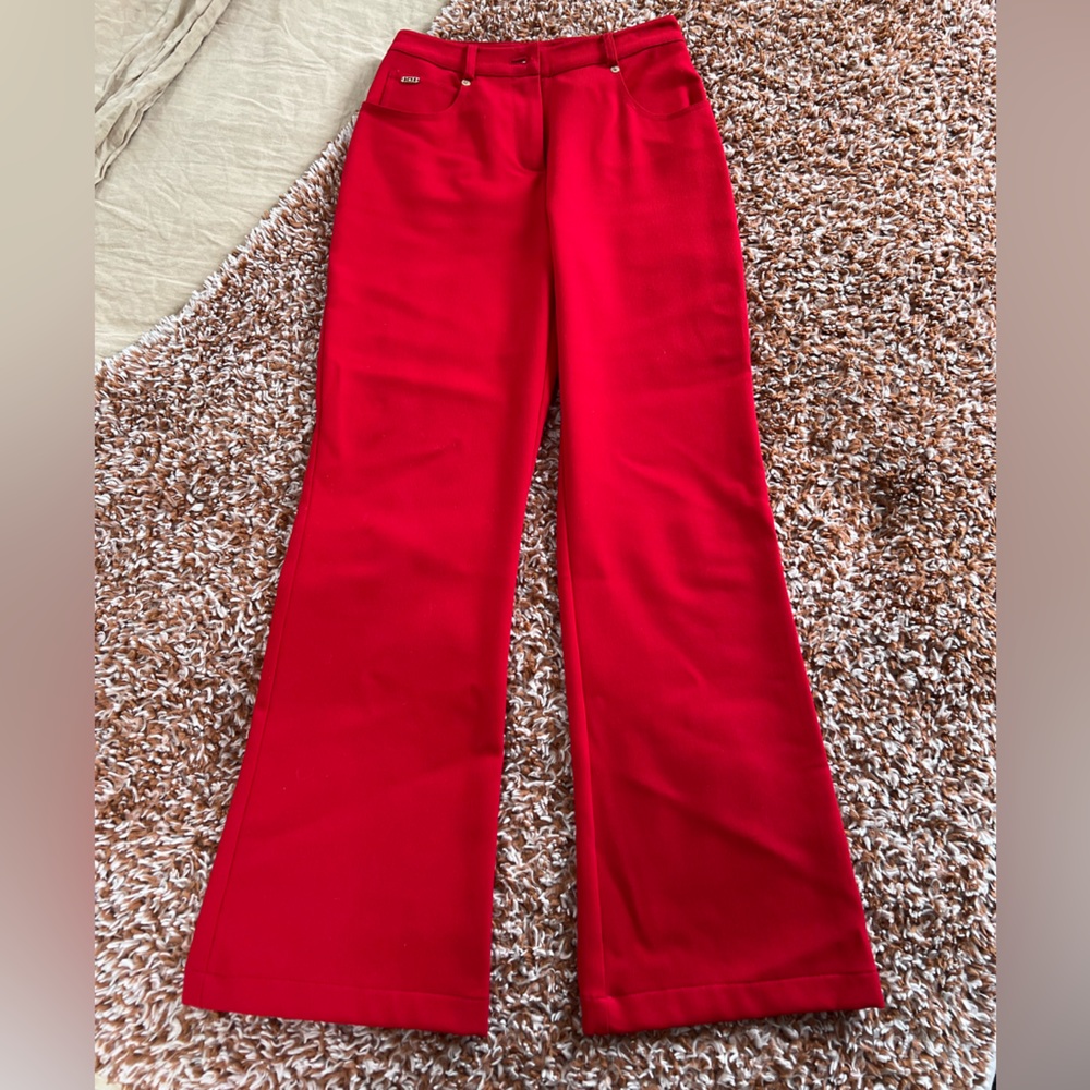 St John Sport Size 2 Red Flare Pants